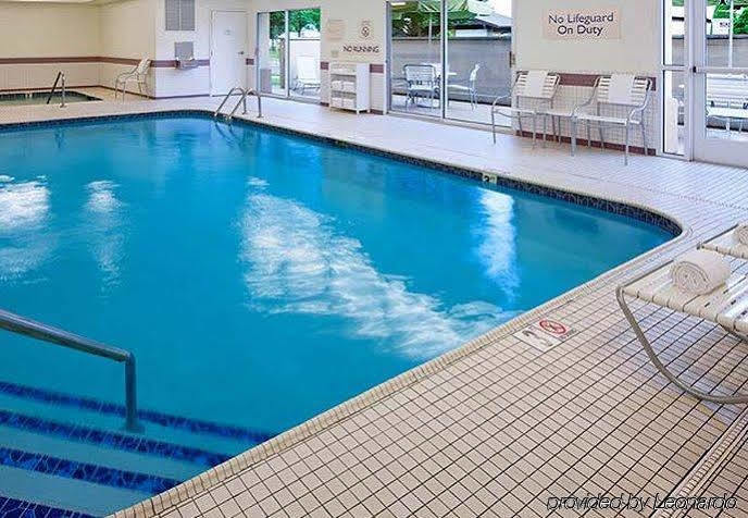 Fairfield Inn & Suites By Marriott Франкенмут Екстер'єр фото