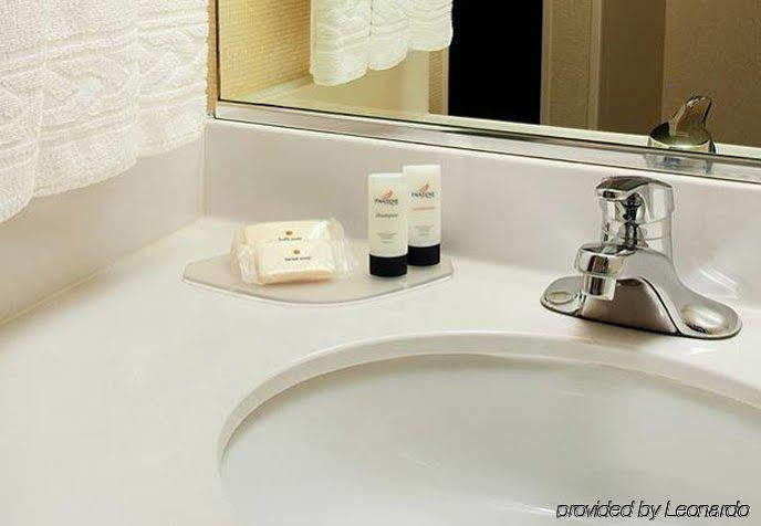 Fairfield Inn & Suites By Marriott Франкенмут Екстер'єр фото